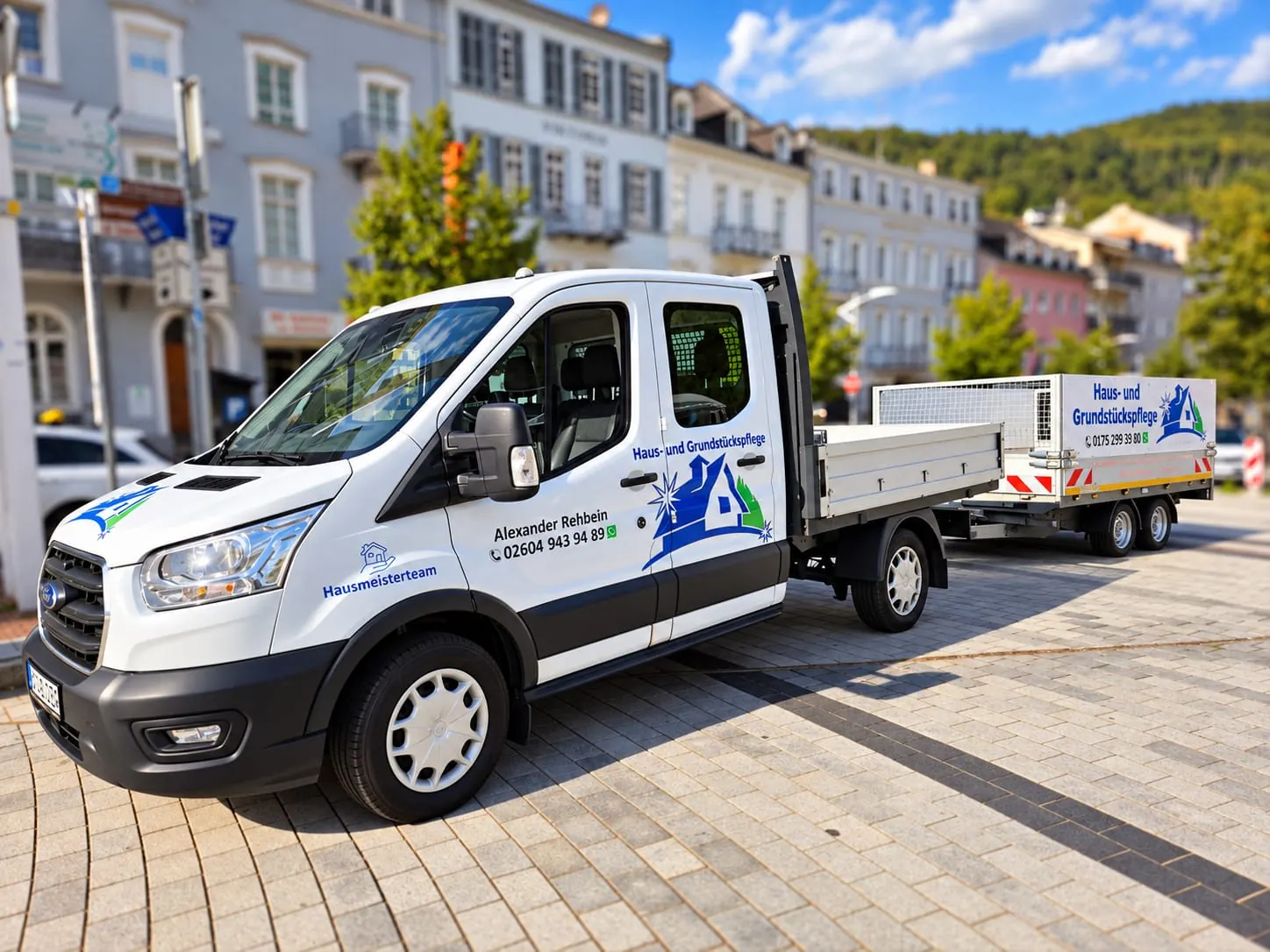 Pritschenwagen mit Anhänger